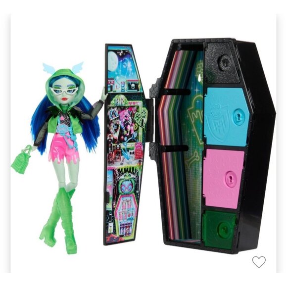 Monster High Skulltimate Secrets Neon Frights Ghoulia Yelps Doll Glows in Dark - Picture 3 of 3